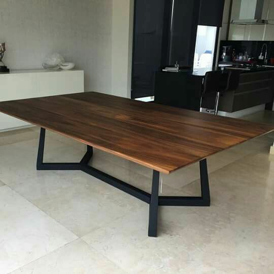 Mesa Comedor Roble Oscuro C#906